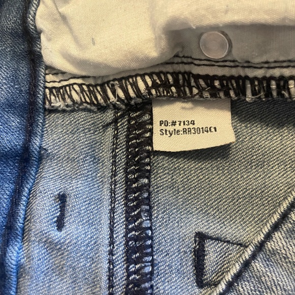 Indigo Rein Blue Denim Distressed Jean Shorts, Size 3 - Picture 13 of 13